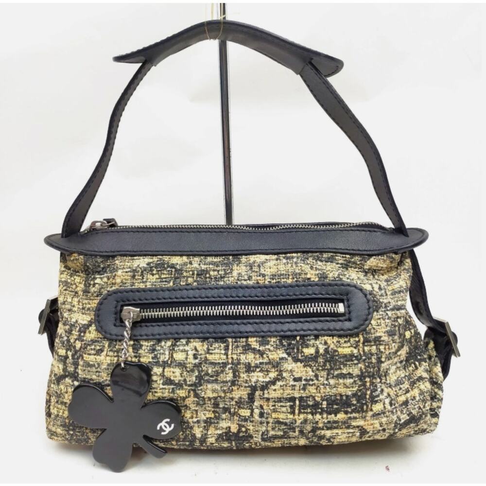 💎✨AUTHENTIC✨💎Chanel Tweed Handbag